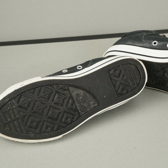 Converse All Star Junior Canvas Sneakers Shoes- Size 3 - Picture 6 of 6